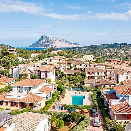 Hotel In With Swimming Pool In Cala Girgolu San Teodoro (Sardinia)