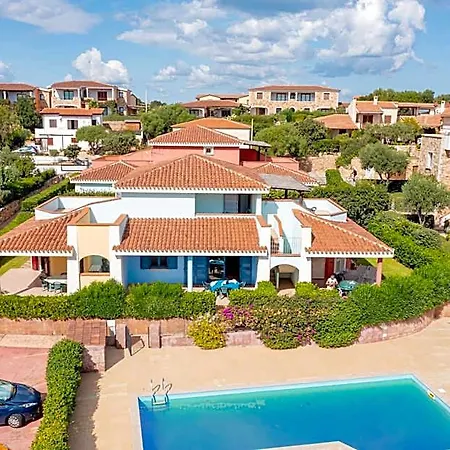 In With Swimming Pool In Cala Girgolu San Teodoro (Sardinia)
