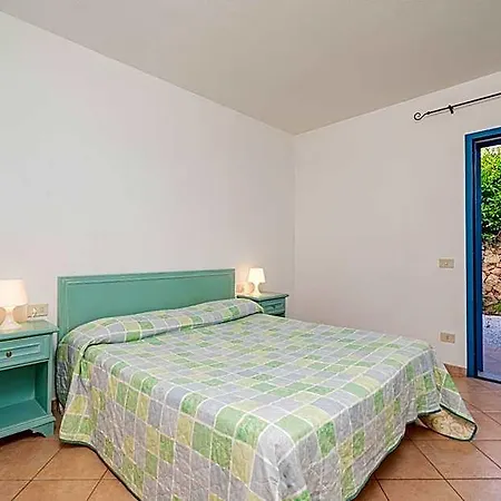 Hotel In With Swimming Pool In Cala Girgolu
